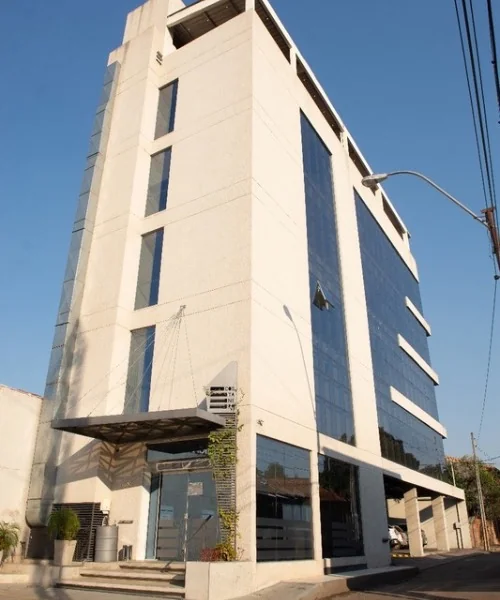 Edificio Corporativo Costanera ILES - Avda. Artigas 1300, Asunción